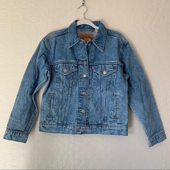 Levi’s Ex-Boyfriend Trucker Jacket NWT - Picture 5 of 8